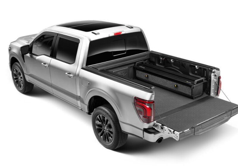 RealTruck 19-26 RAM 1500 5.7ft Bed w/RAMBOX (w or w/o MultiFunc Tailgate) RetraxPRO EZ-Off FRC-4000