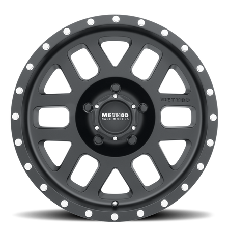 Method MR306 Mesh 17x8.5 0mm Offset 5x4.5 83mm CB Matte Black Wheel