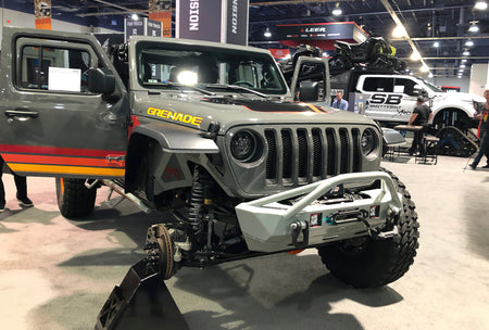 Oracle Jeep JL/Gladiator JT Oculus Bi-LED Projector Headlights - Amber/White Switchback
