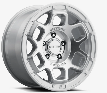 Method MR710-HD Bead Grip 17x8.5 / 5x5 / 0mm Offset / Machined Clear Coat Wheel
