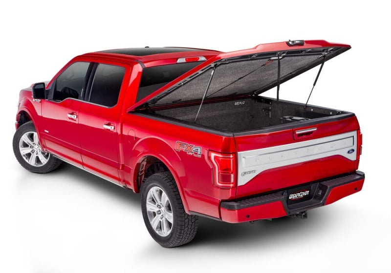Undercover 22-26 Chevy Silverado 6.7ft Bed Elite Smooth Bed Cover - Ready To Paint