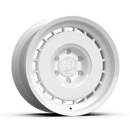 fifteen52 Evolution HD 17x8 6x139.7 35mm ET 106.2mm Center Bore Classic White Wheel