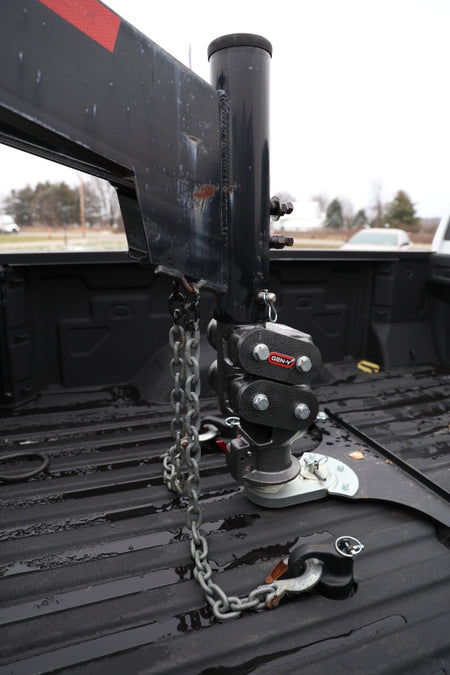 Gen-Y Spartan Torsion-Flex 5in Offset 4in RD Tube Gooseneck 2-5/16in Coupler Standard Height