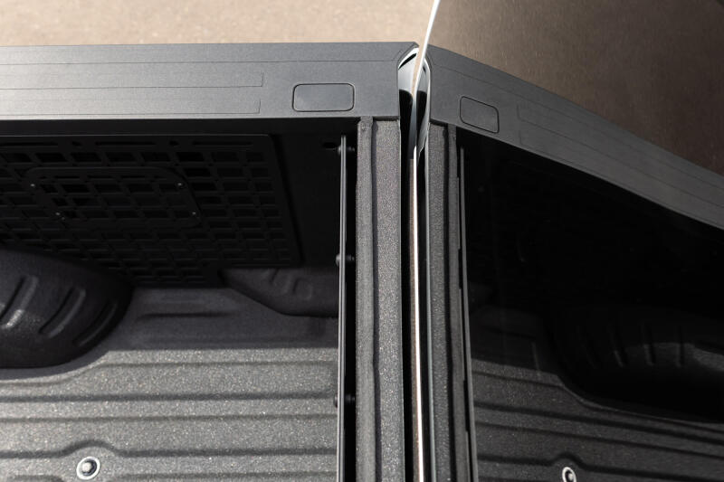 Addictive Desert Designs2023+ Ford Super Duty F250/350 Bed Cab Molle Panel