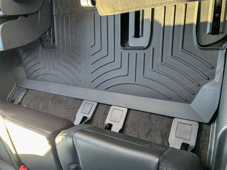 WeatherTech 18-20 Lincoln Navigator w/o Console Rear FloorLiner HP - Black