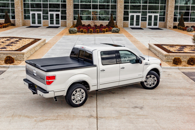 Undercover 23-26 Ford F-250 6.9ft Bed Elite Bed Cover