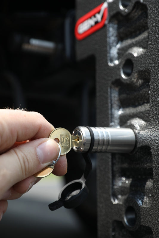 Gen-Y InfiniteRule (1) 5/8in x 3-1/8in Hitch Lock w/2 Keys