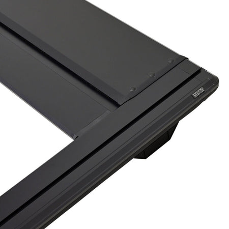 Westin 19-26 GM Silverado/Sierra 2500/3500 6ft 6in Bed Manual Retractable Tonneau Cover - Black