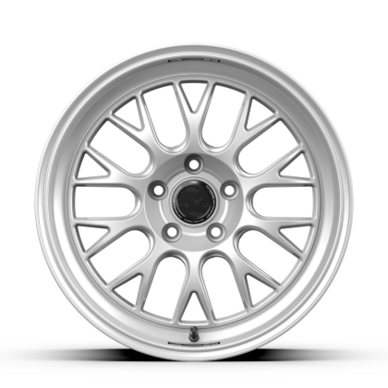 fifteen52 Holeshot RSR 18x8.5 5x108 42mm ET 63.4mm Center Bore Radiant Silver Wheel