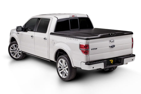 Undercover 23-26 Ford F-250 6.9ft Bed Elite Bed Cover