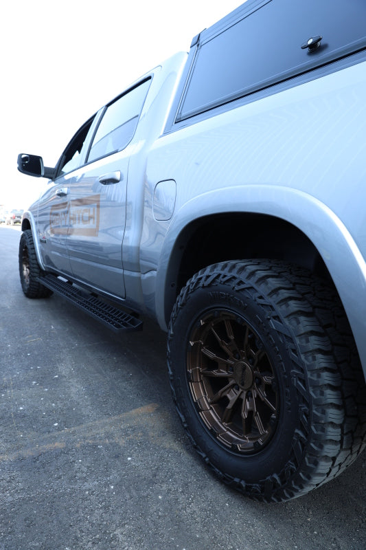 Gen-Y 17-24 Ford F-150/F-250/F-350 Crew Cab Running Boards