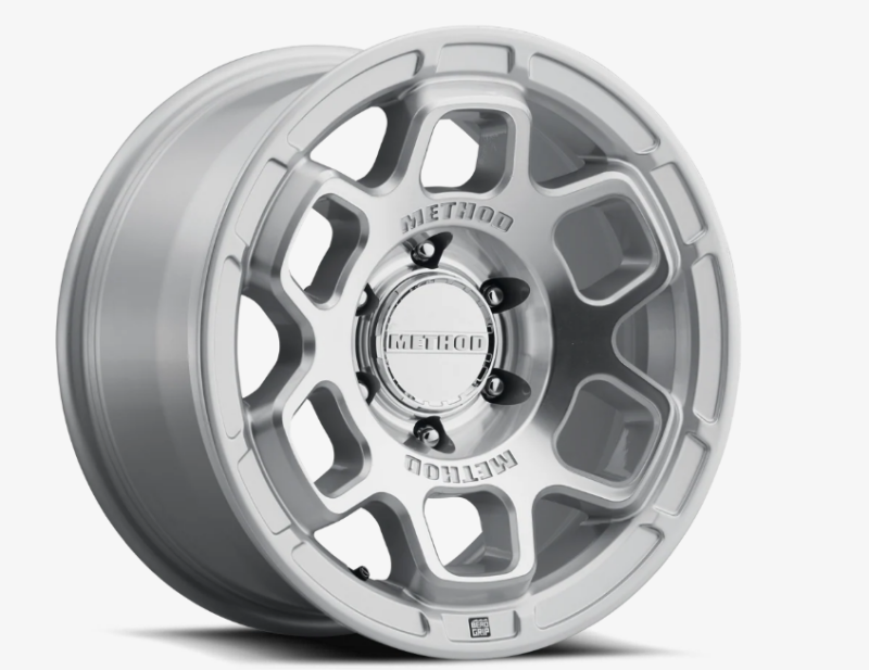 Method MR710-HD Bead Grip 17x8.5 / 6x5.5 / 0mm Offset / Machined Clear Coat Wheel