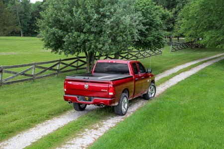 Undercover 25-26 Ram 1500 5.7ft Bed (w/o Multifunction Tailgate) Elite Bed Cover - Textured Black